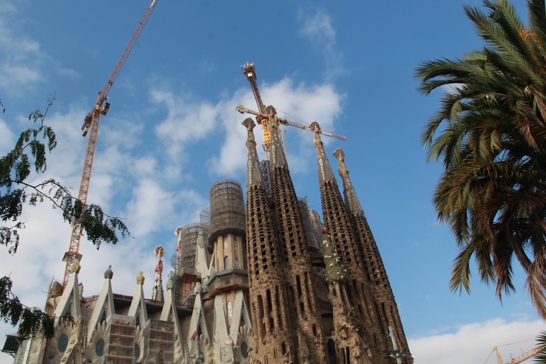 Architectural view of Sagrada Familia for the ultimate barcelona travel guide.