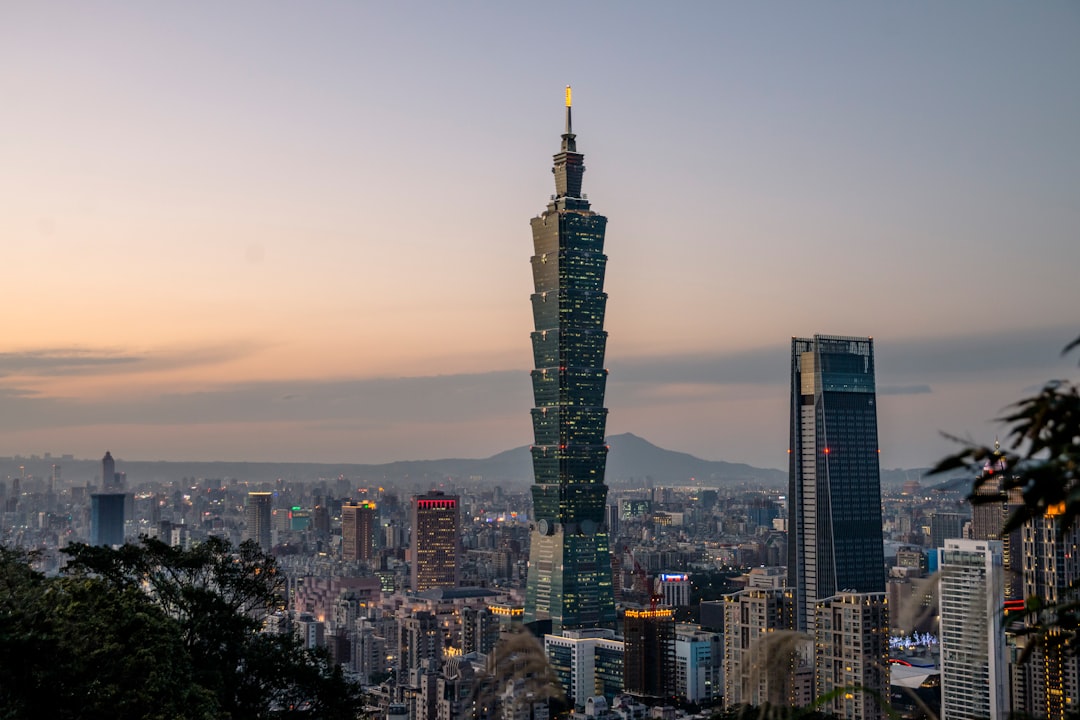 Taipei 101 skyline at sunset for a Taiwan travel guide.